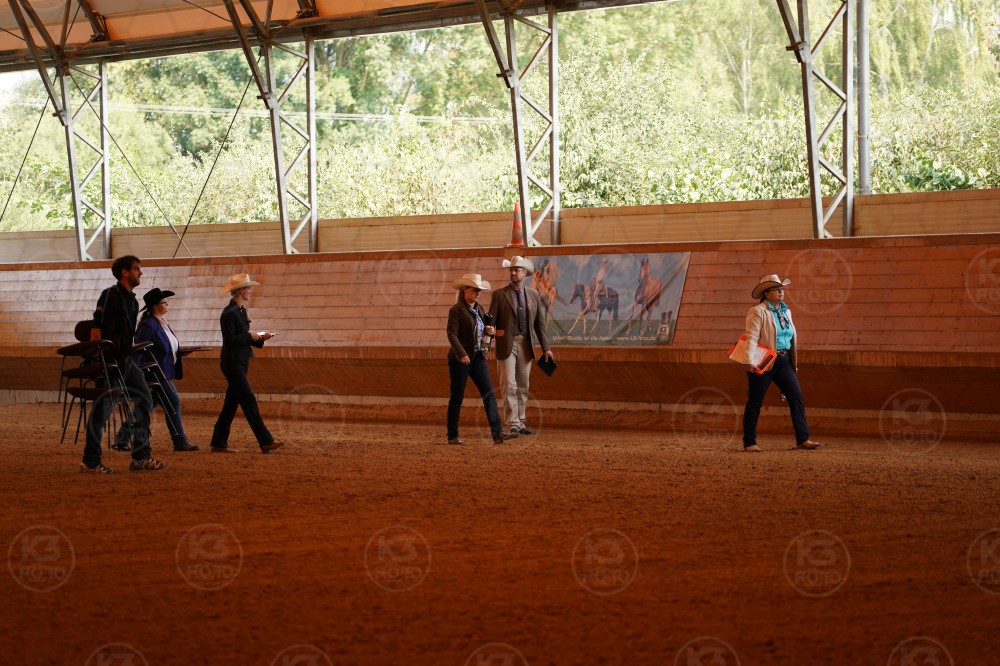 s_A_909096.JPG